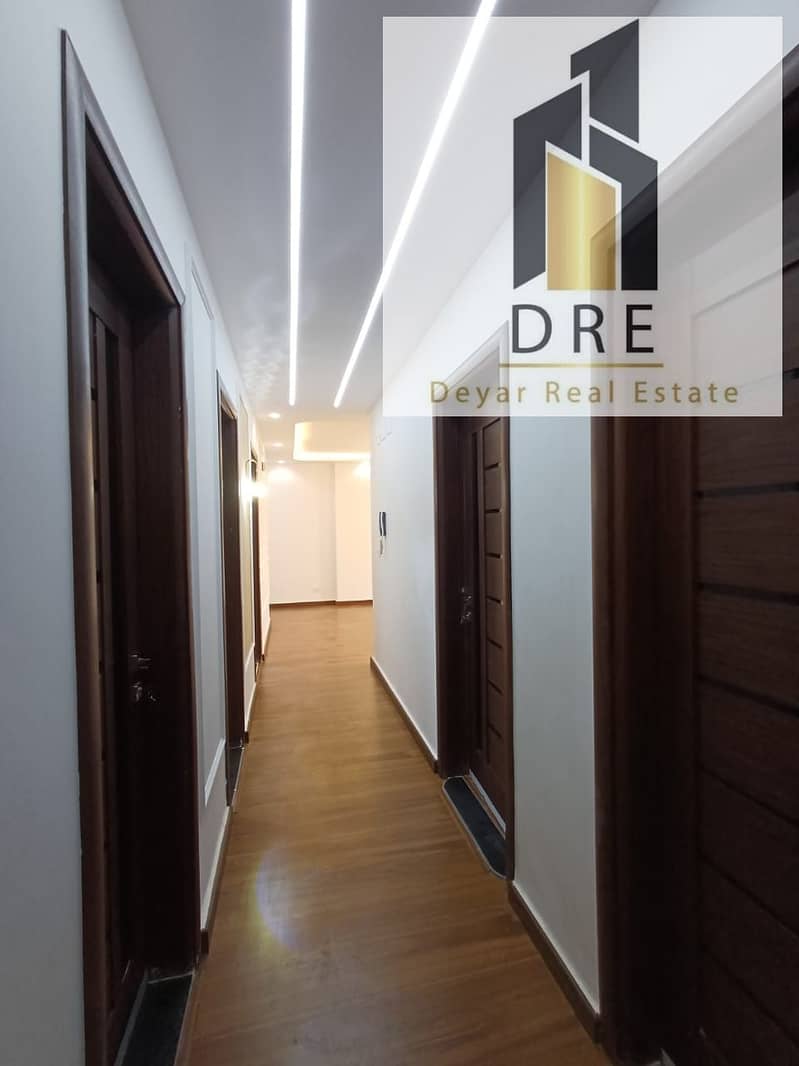 9 45bf9dc7-e6c1-4687-98e6-2511e79b3003. jpg