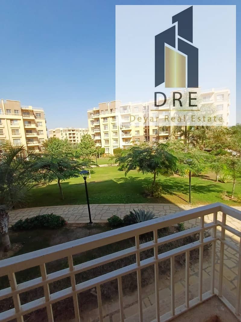 18 eacdb076-2e4a-48cd-bb1f-c345b1a99ed2. jpg