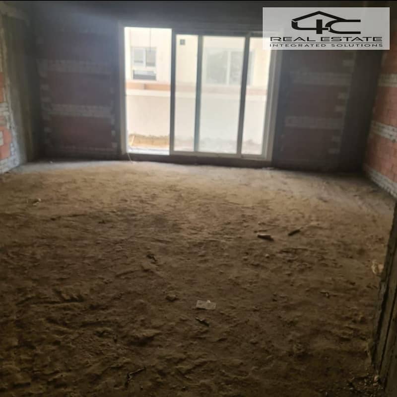 4 WhatsApp Image 2025-11-02 at 3.12. 42 PM. jpeg