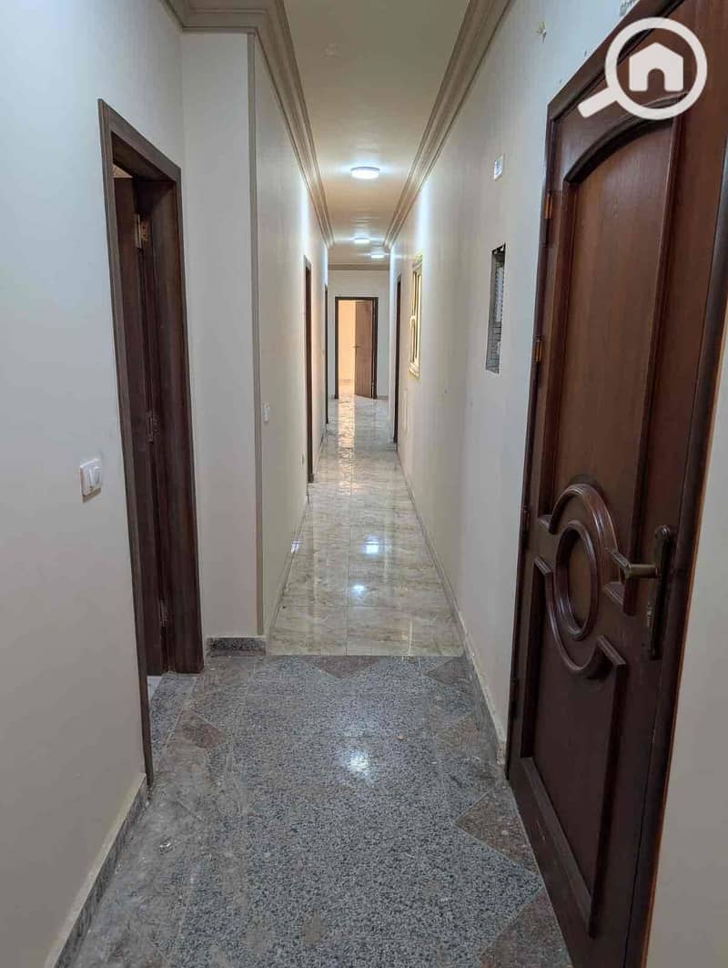 7 75c6ed58-4ddc-4d68-b6da-5dc21be63da6. jpg