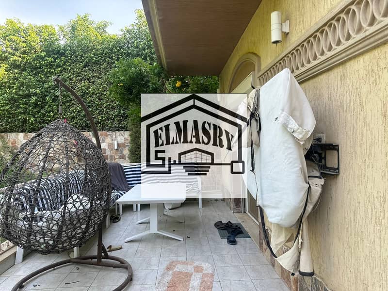 4 2e33f36b-b6bc-4123-97fb-dee887086010. jpg