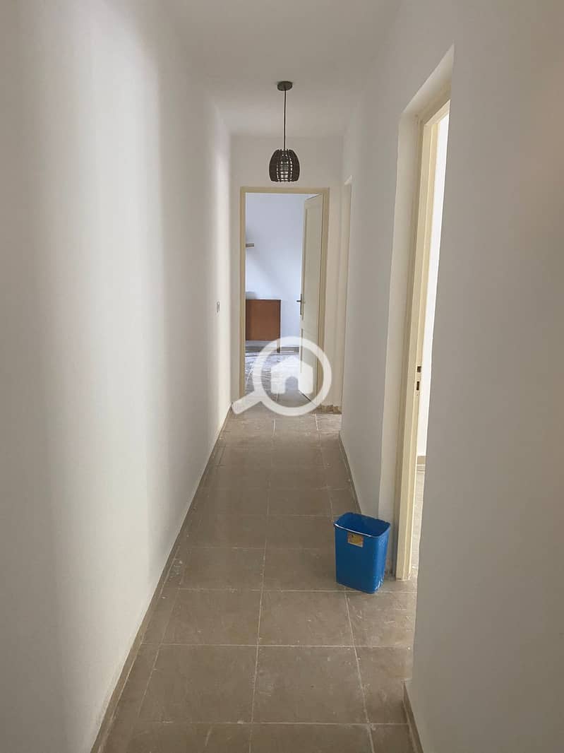 5 40c7c08e-2999-45d8-a941-5222b5961b59. jpg