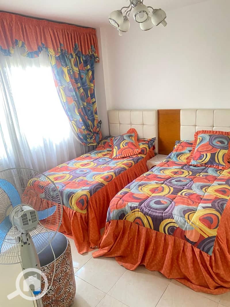 10 751bf612-8605-436b-b2b2-53d32b71443c. jpeg