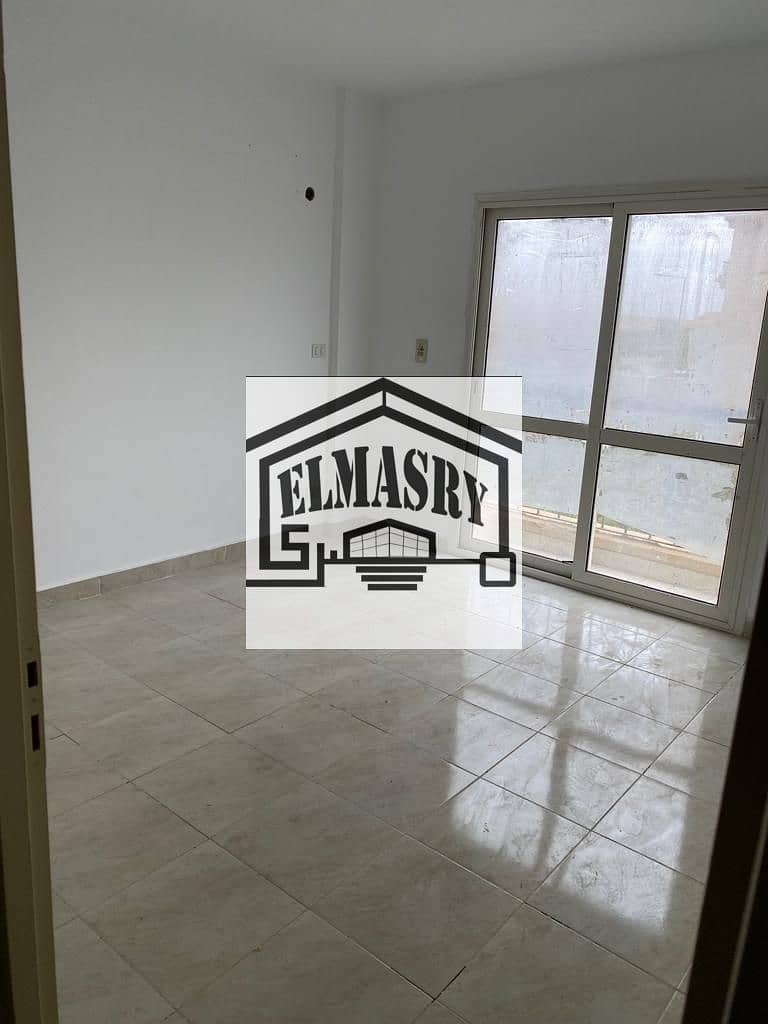 4 28f5251d-f3cc-4390-b2e5-ee651f263b6a. jpg