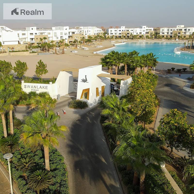 2 1c4ba2fc-e344-45ea-bbed-ada76b522945. jpg