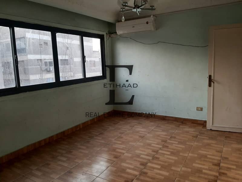 3 0c0bf934-5a7d-4aab-a7a5-224c1cdf0344. jpeg