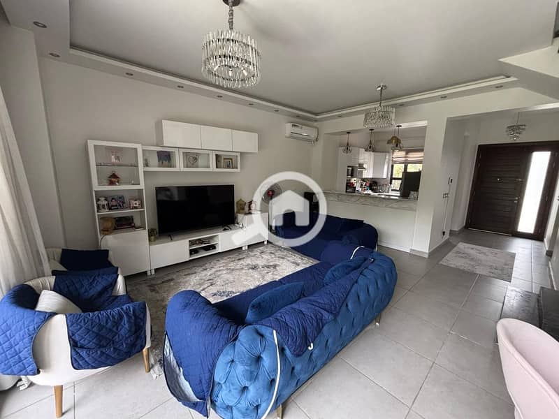 2 22b5b460-6402-4cfd-8545-54997b523ba2. jpg