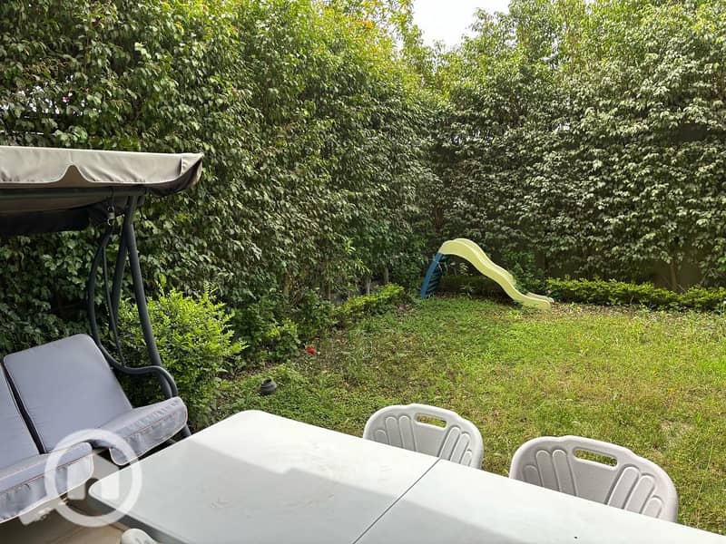 10 d15a69a0-ec37-49ba-bd1b-1acf19f96cc7. jpg