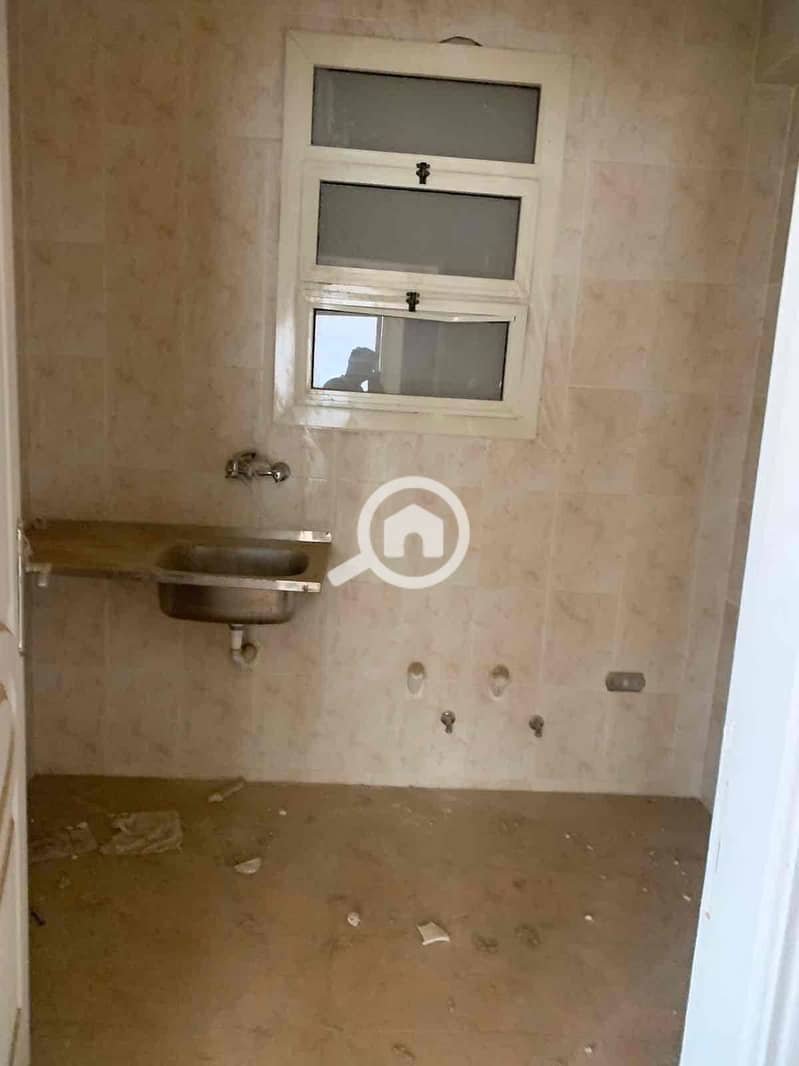 5 1229cf21-63bf-417d-b112-fc08775aa66b. jpg