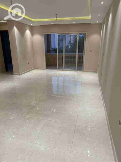 شقة 3 غرف نوم للايجار في حدائق اكتوبر، الجيزة - 1762090340632. jpg