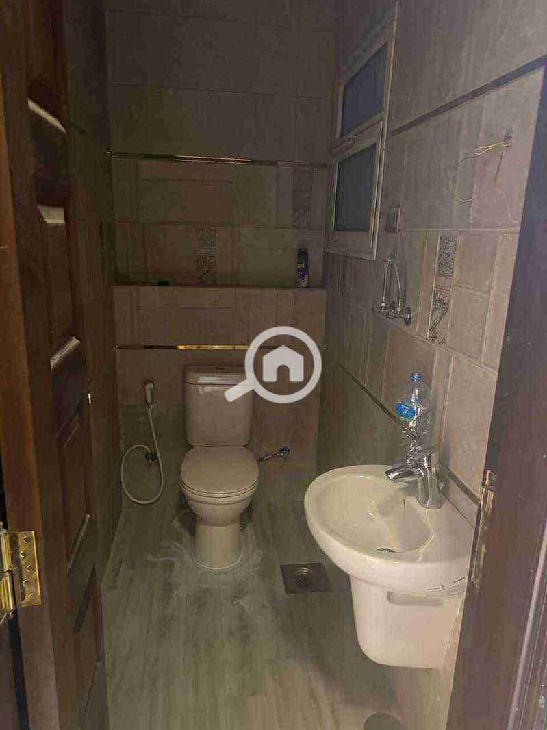 8 1762090363409. jpg