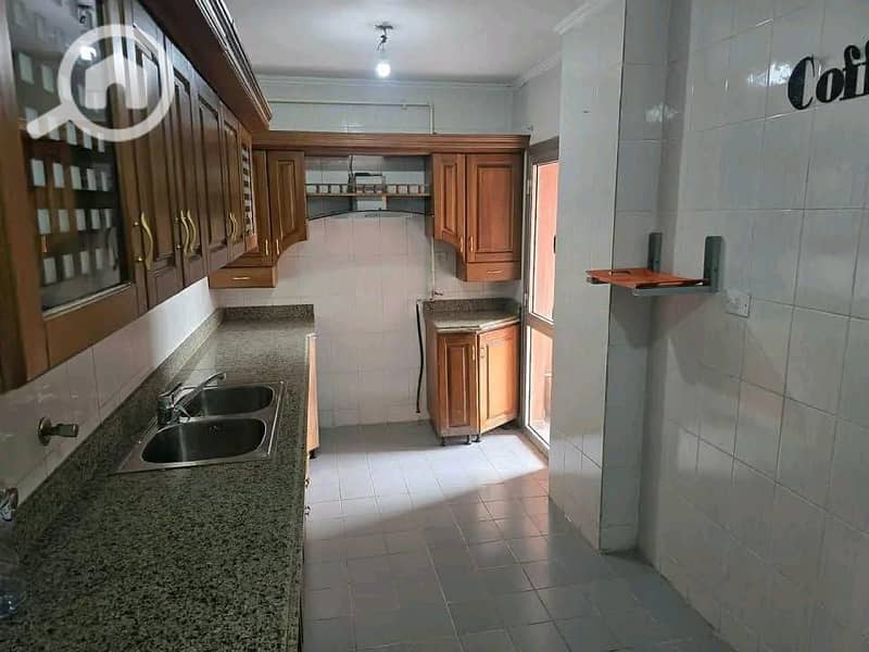 4 2d058ba9-588c-4d16-8087-c9a30722643d. jpeg