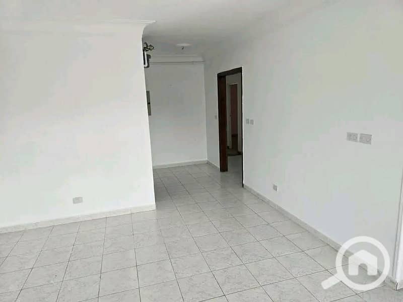 5 523e5543-769e-4c25-921a-67282e6b5778. jpeg