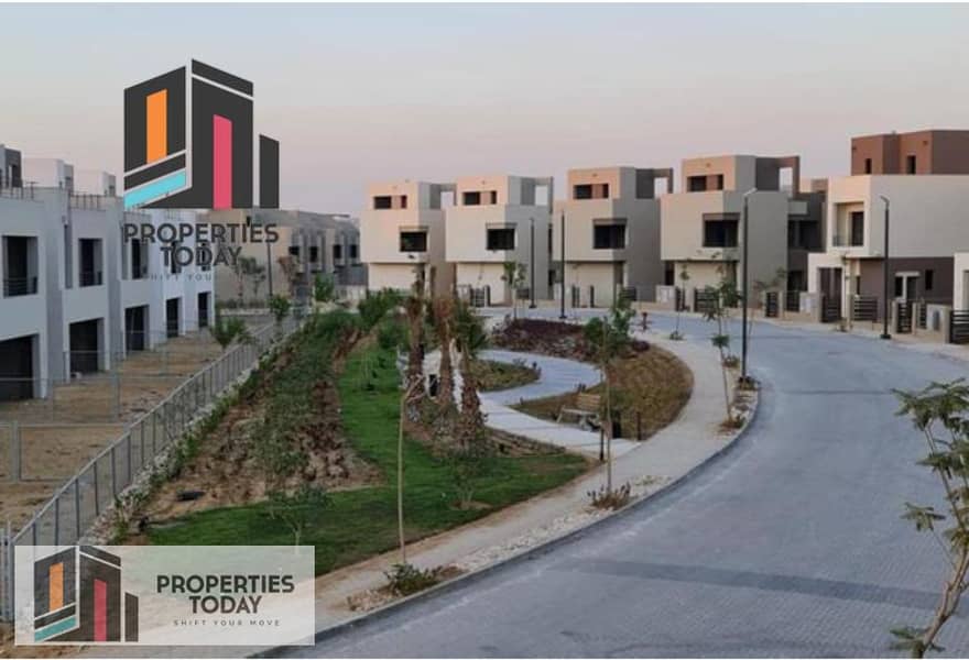 10 317e3742-6469-42e0-b9ce-cfc4f5e92af9. png