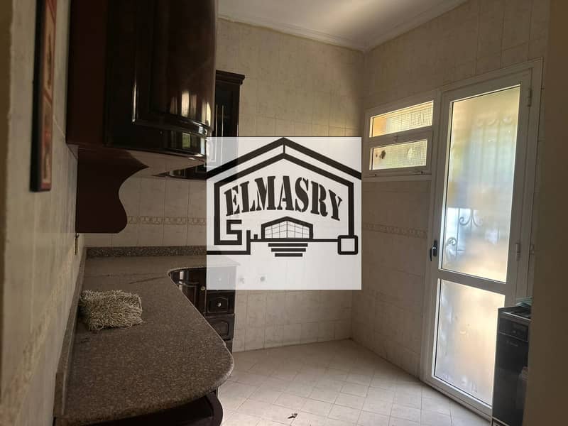 29 798aaec8-88d2-40d9-8224-3b3f400e863d. jpeg