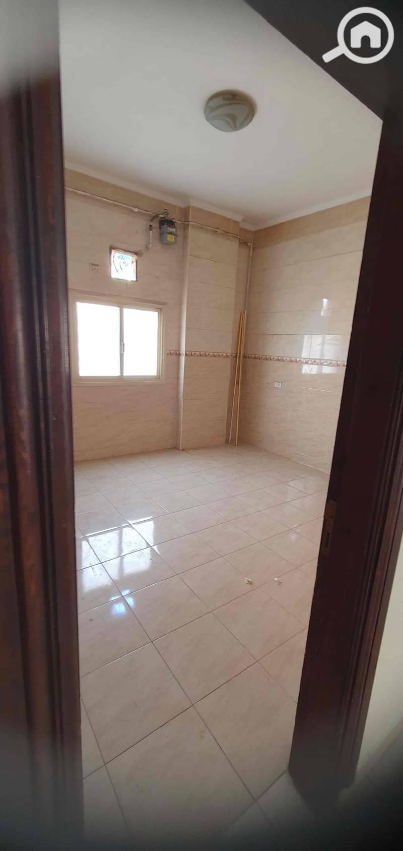 4 87b51627-e13d-4799-a722-6b4ef1e77ffb. jpg