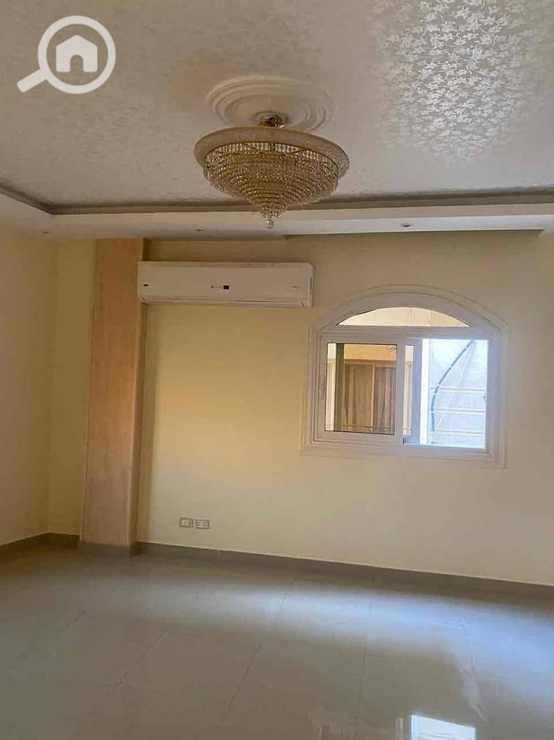 7 a0468110-9cf2-4041-9568-15081cff0e8f. jpg