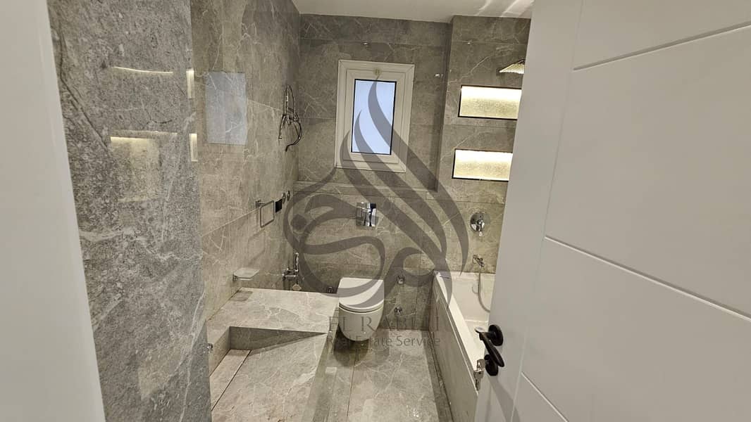 2 WhatsApp Image 2025-10-13 at 2.17. 20 AM. jpeg