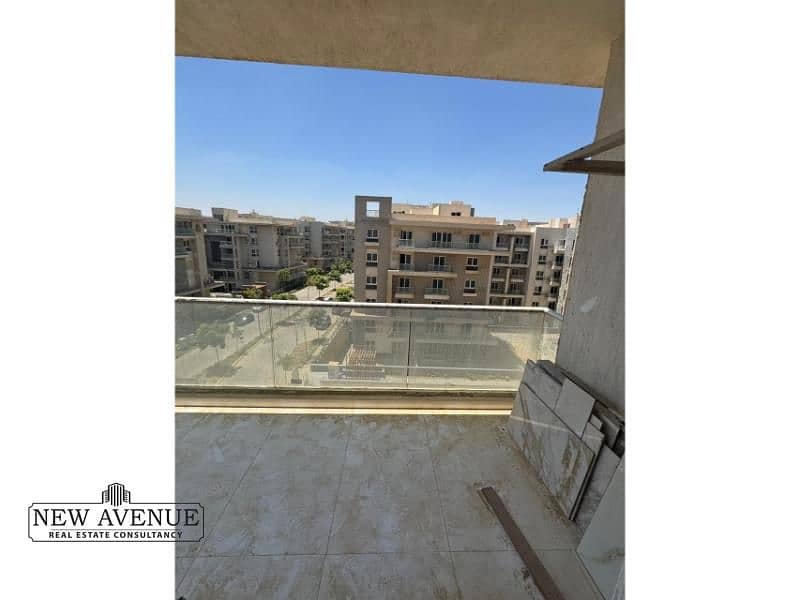 4 WhatsApp Image 2025-10-28 at 4.58. 22 PM. jpg