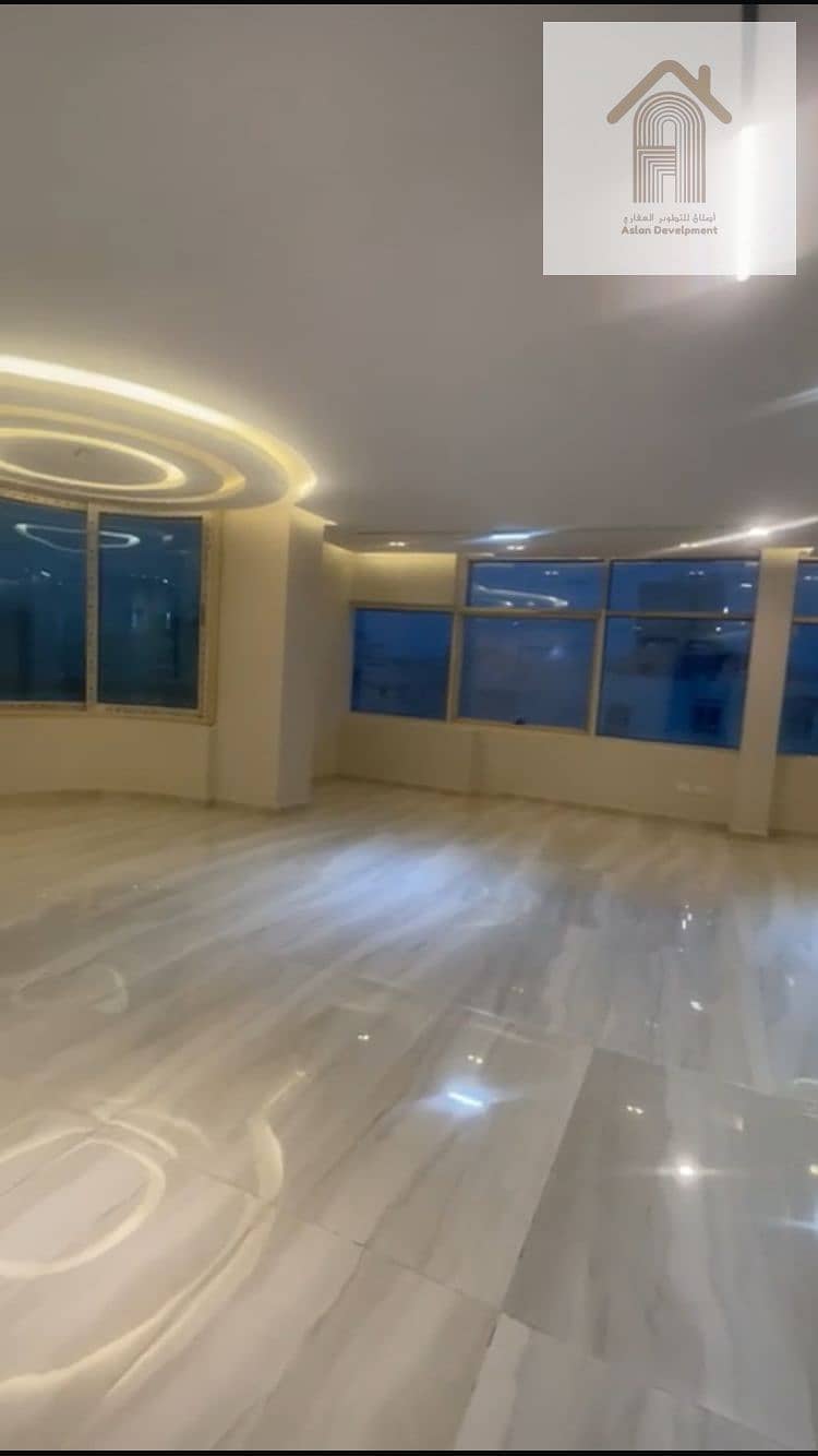 4 WhatsApp Image 2025-11-02 at 04.13. 20_e2226789. jpg