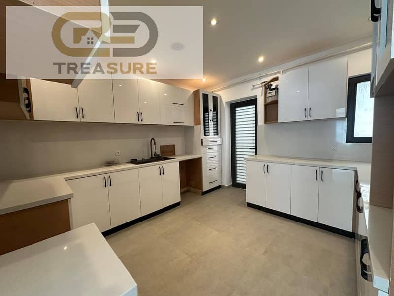 11 WhatsApp Image 2025-11-02 at 1.53. 31 PM (1). jpeg