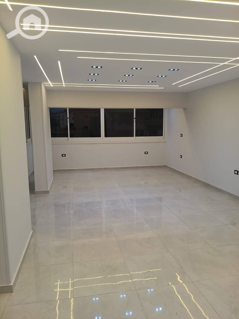 4 WhatsApp Image 2025-11-01 at 5.15. 53 PM. jpeg