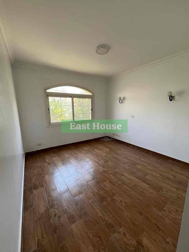 4 ce7b01b3-1fbc-4896-84d7-c9ed26249e3d. jpg