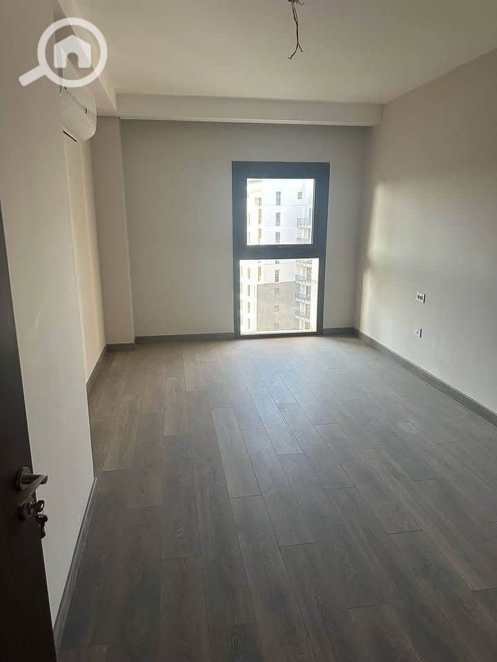 2 hhhhhhhhhhhhhh. jpg