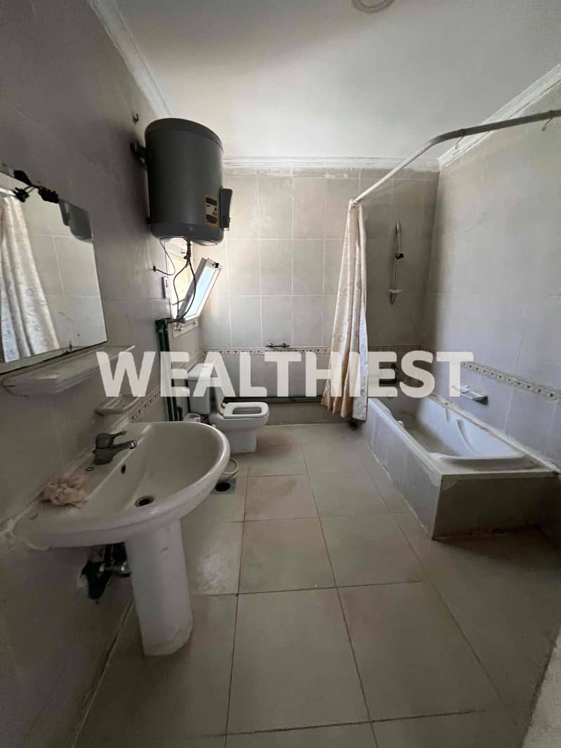 19 93f54d66-f314-4b45-8351-7076b1b959f9. jpg