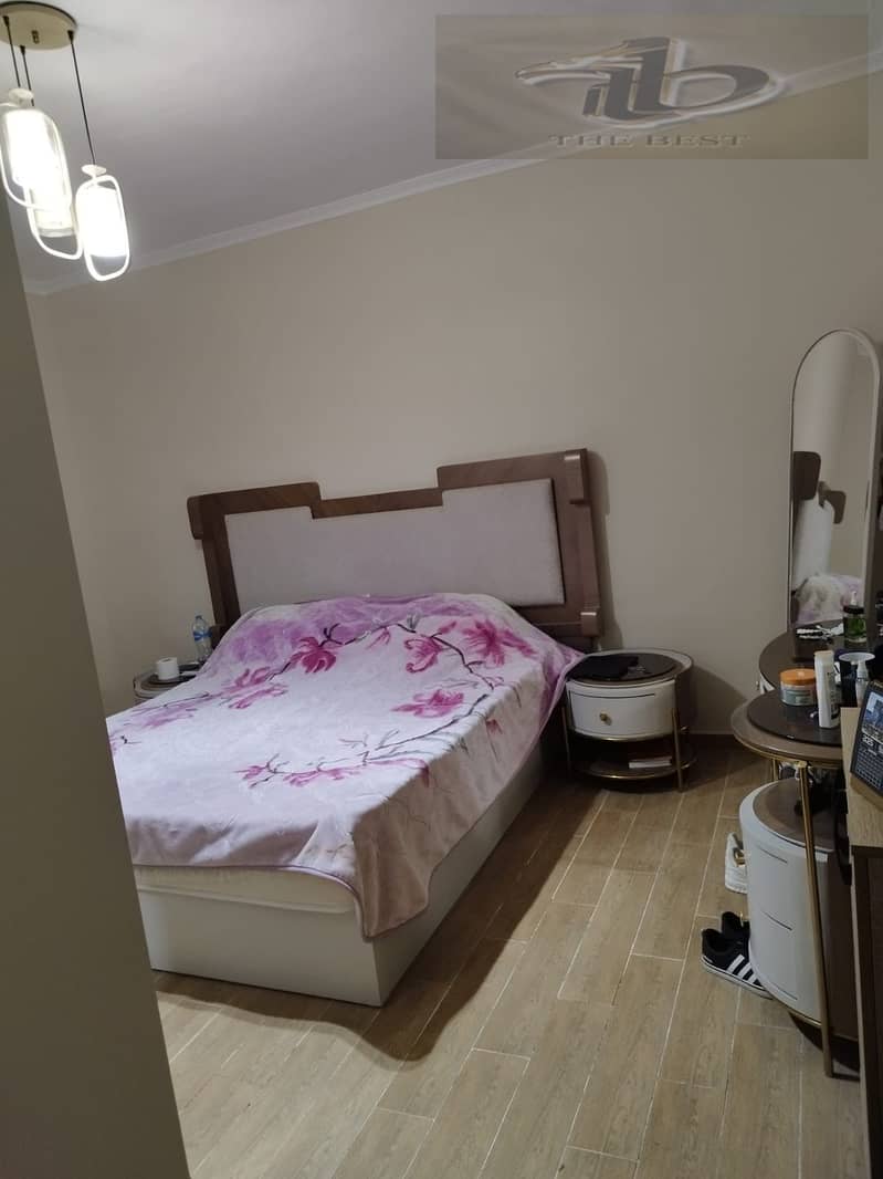 15 33720d92-9a42-4d99-9759-e6a3de020ec3. jpeg