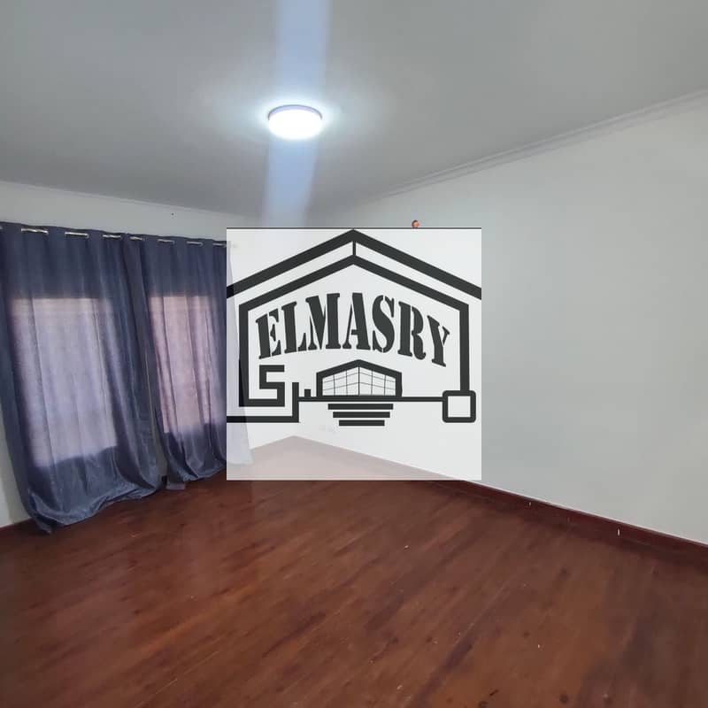 12 76ab4cc0-a2fc-43fc-8e8c-00b179a6ccfe. jpeg