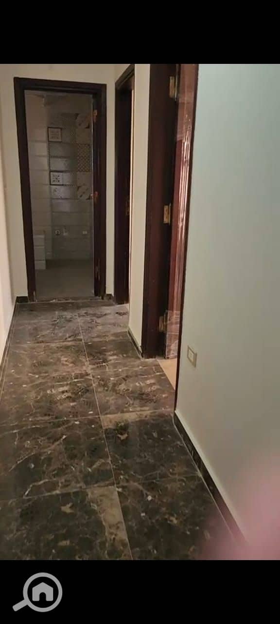 7 4c99ea31-23a6-4aa0-94a2-3c66c3d16c9e. jpeg