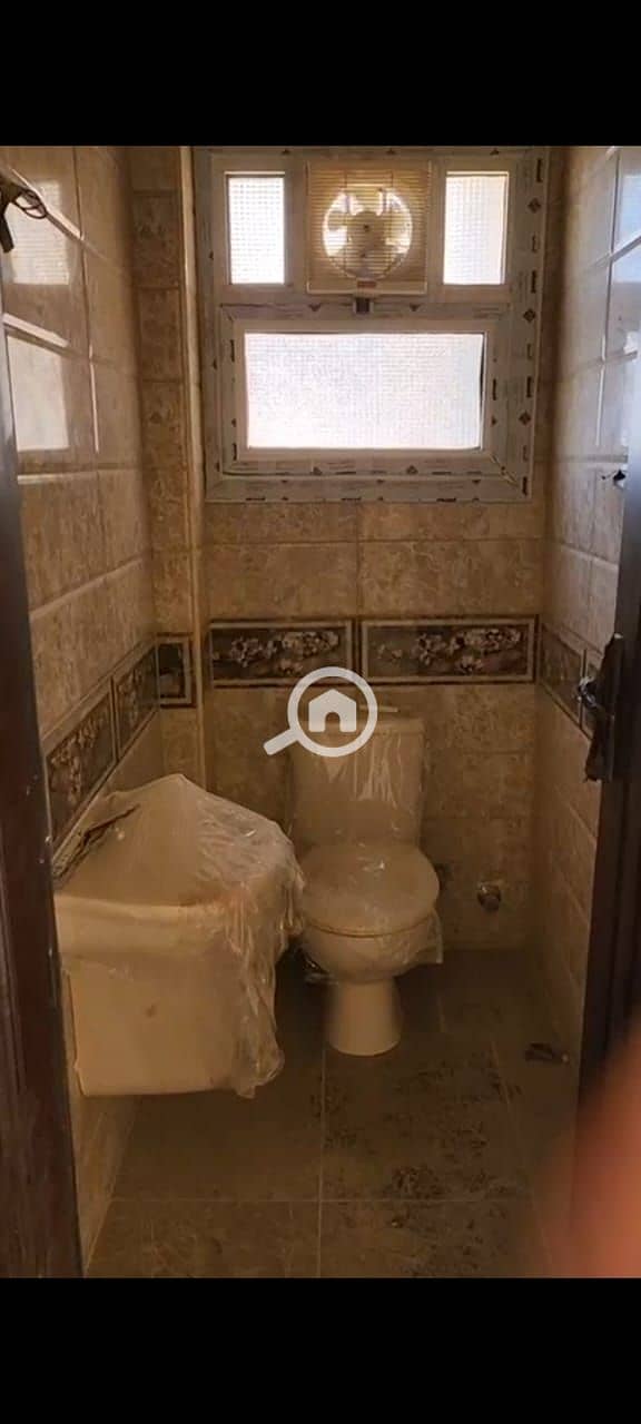 8 9155f43f-e62b-4ec0-ba5c-3714001c6efa. jpeg