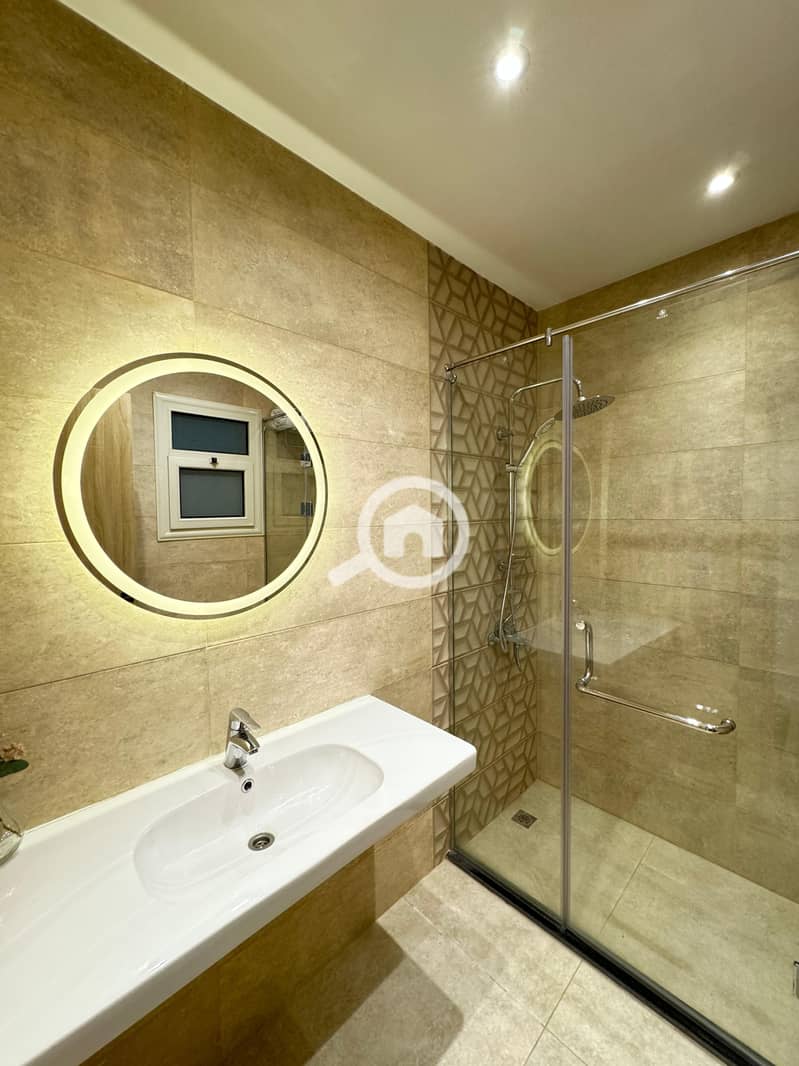 13 03dc0eeb-7aec-49da-b380-0f454af927cd. jpg