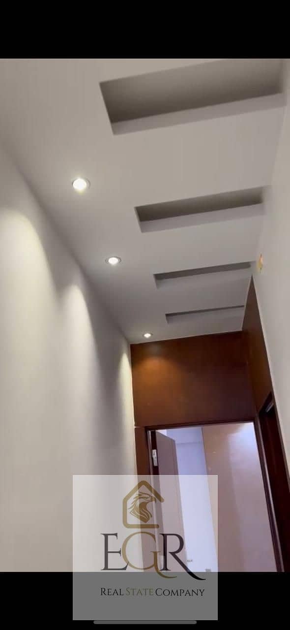 4 WhatsApp Image 2025-11-02 at 12.52. 22 PM (1). jpeg