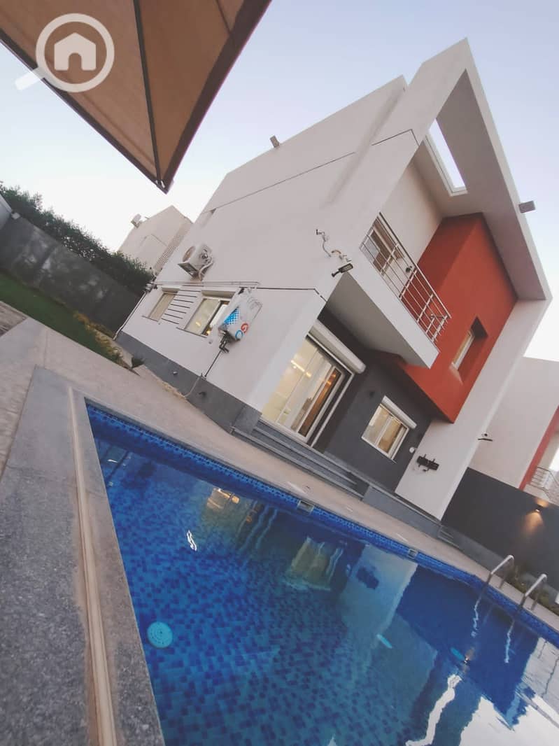 6 6c82b205-0831-430e-b597-ff170445f648. jpeg