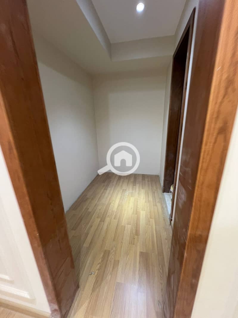 6 8ae091bb-c97e-4765-91b3-1e44d6113f66. jpeg