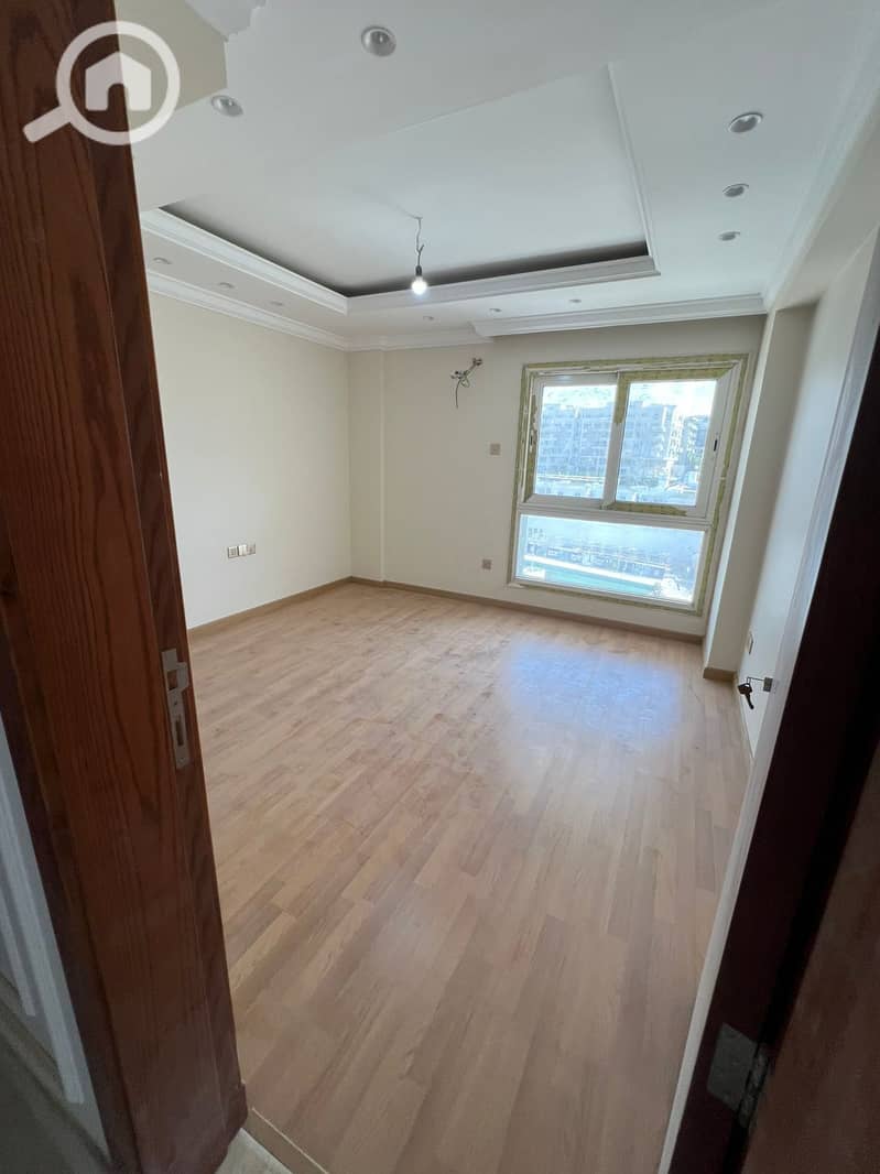 7 ae14a06a-888d-4af4-ae10-6a8cd3fd1a4c. jpeg