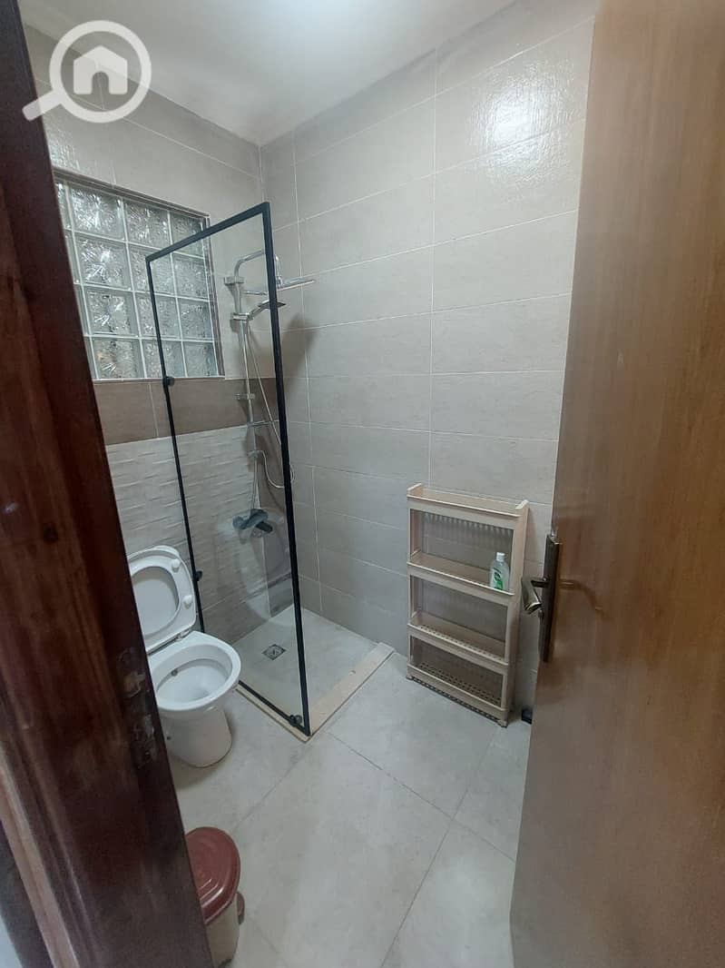 10 dac45611-a531-499e-93f8-214a303d9efc. jpeg