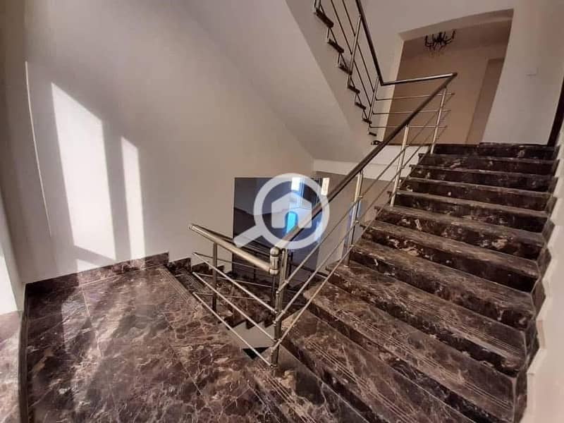 2 WhatsApp Image 2025-09-03 at 11.27. 57 PM. jpeg