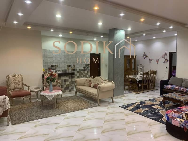 2 b0b70d6d-7a45-4e00-af3e-8cc993d3146d. jpg