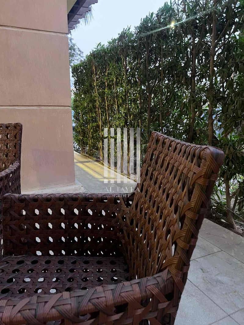 4 6fcc57fa-7dc0-4df9-b6eb-6292166545d6. jpg