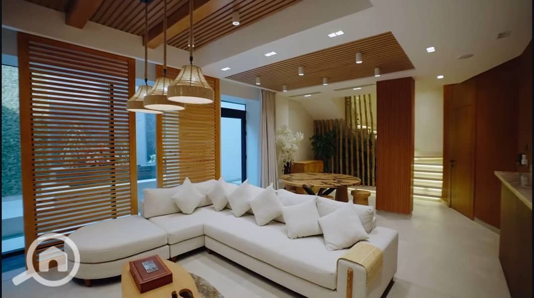 8 529475964_2709232782768923_7856574129777574293_n. jpg