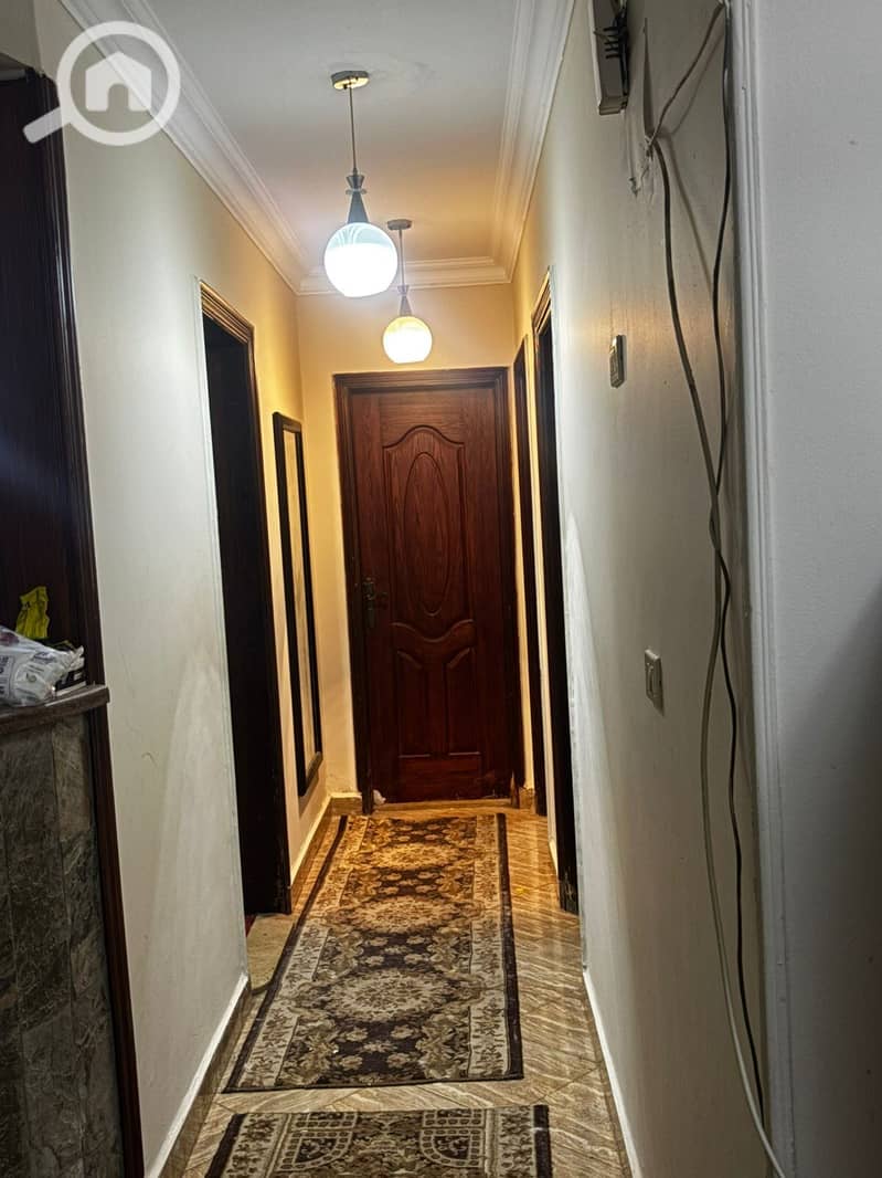 4 0c2cf99c-8d15-4e85-bfc5-ffcda4c5d9bb. jpg