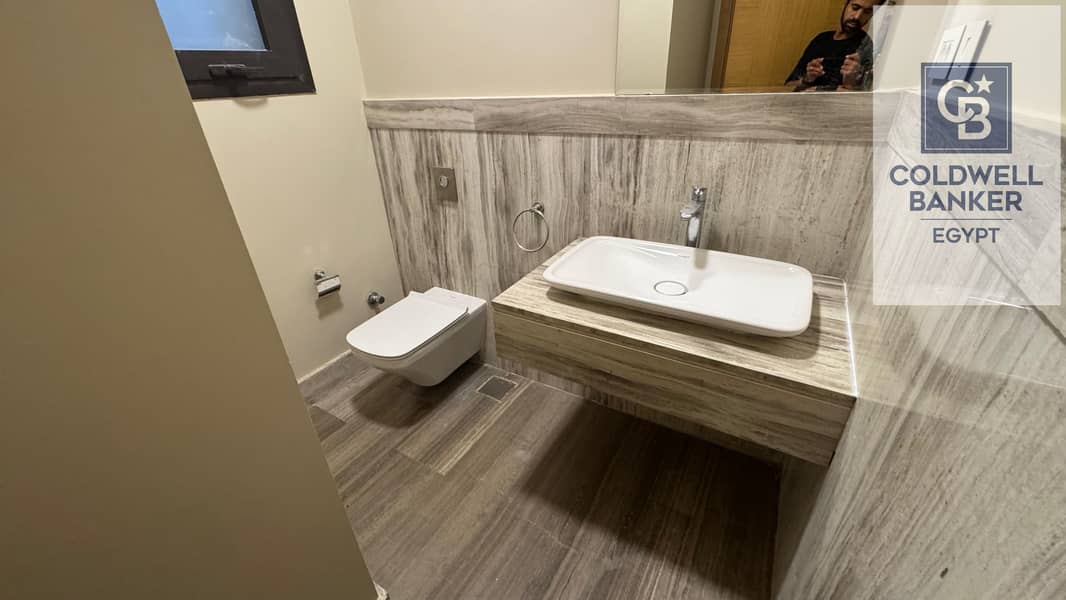 6 WhatsApp Image 2025-11-02 at 16.14. 52_9dcc9248. jpg