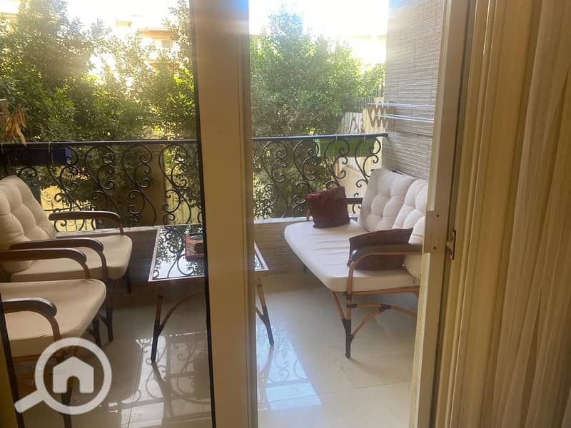 5 0372132b-b8a2-4ad0-912f-9525f0892973. jpeg