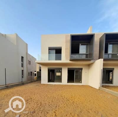 فیلا 4 غرف نوم للبيع في الشيخ زايد، الجيزة - 505423531_1204323307685538_3469729736818275776_n. jpg