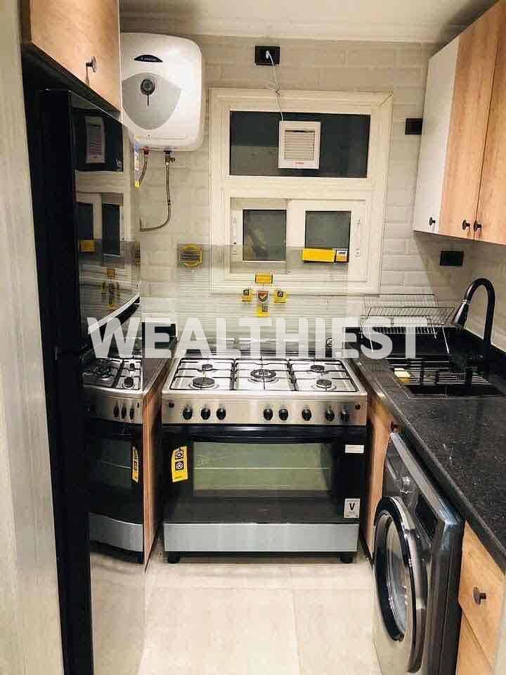 15 ec1d2f8c-4670-41aa-94b6-653792a5a61f. jpg