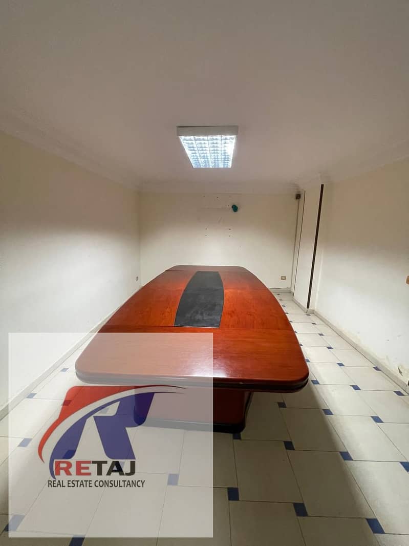 7 WhatsApp Image 2025-10-29 at 18.21. 50 (2). jpeg