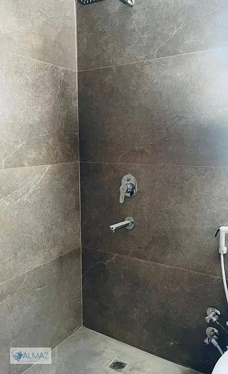 4 WhatsApp Image 2025-11-02 at 1.22. 14 PM. jpeg